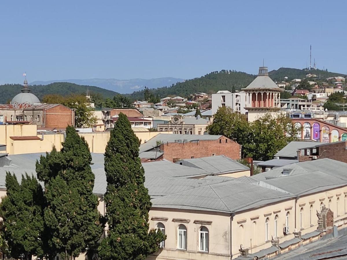 Pushkin Street Pearl Ξενοδοχείο Κουτάισι Εξωτερικό φωτογραφία