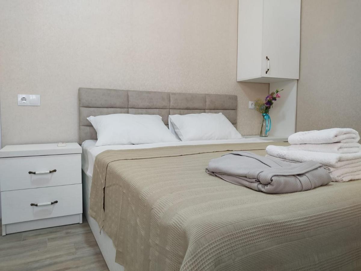 Pushkin Street Pearl Ξενοδοχείο Κουτάισι Εξωτερικό φωτογραφία